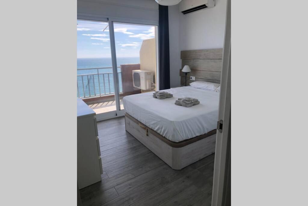 Mediterranean Suite First Line Beach Costa Del Sol Fuengirola Extérieur photo